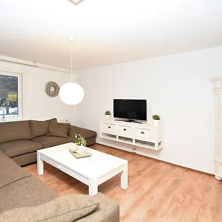 Cozy Holiday In With Private Terrace Nyaraló Gehlberg