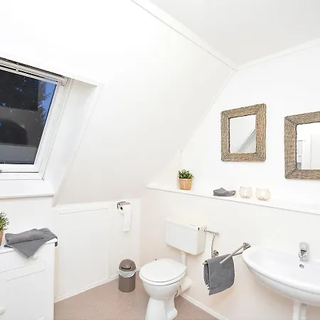 Cozy Holiday In With Private Terrace *