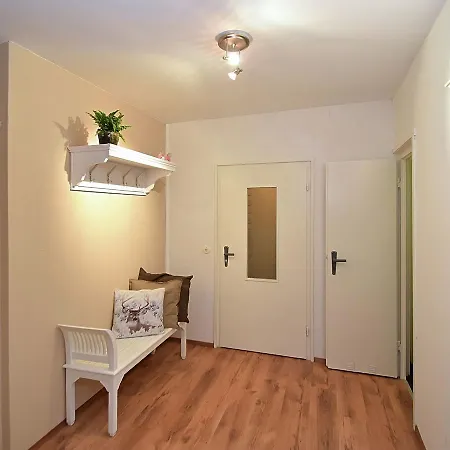 Cozy Holiday In With Private Terrace Nyaraló